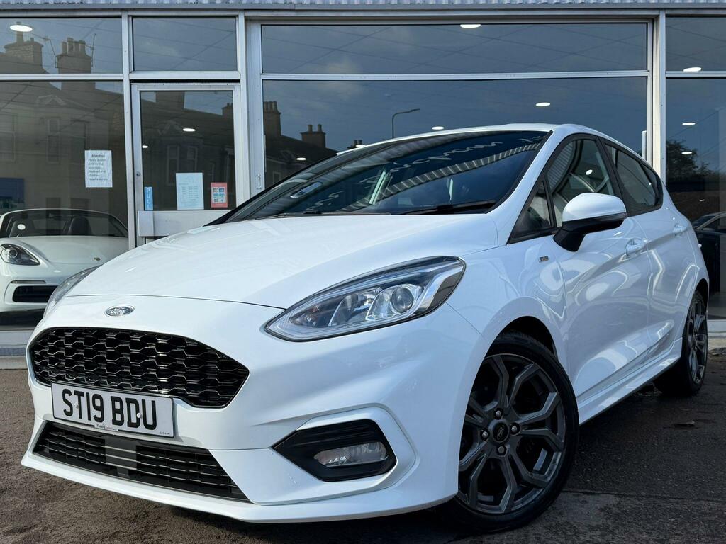 Ford Fiesta 1.0T Ecoboost St-line Euro 6 Ss White