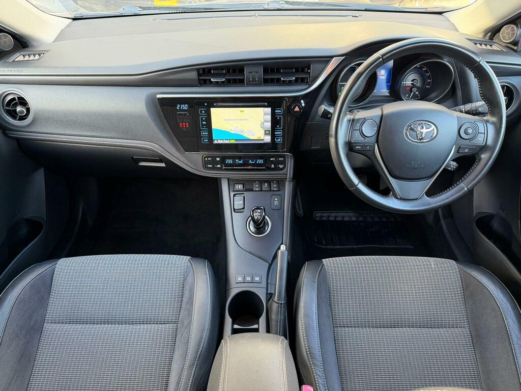 Toyota Auris 1.8 Vvt-h Excel Cvt Euro 6 Ss Safety Sense Silver #6