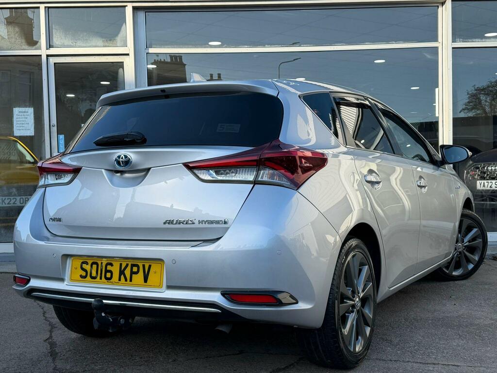 Toyota Auris 1.8 Vvt-h Excel Cvt Euro 6 Ss Safety Sense Silver #3