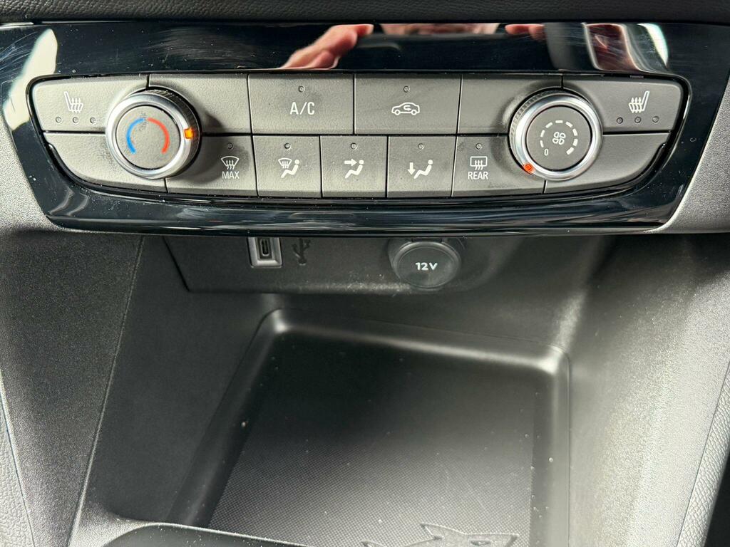 Vauxhall Corsa 1.2 Turbo Yes Euro 6 Ss SL75JUY Green #5