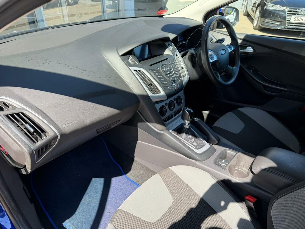 Ford Focus 1.6 Tdci Zetec Navigator Euro 5 Ss Blue #3