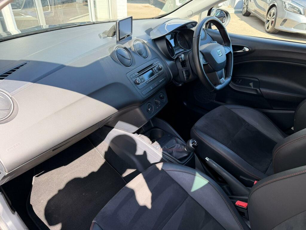Seat Ibiza 1.2 Tsi Fr Black Euro 5 RA15RXO Black #6