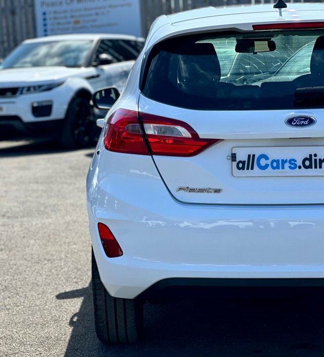 Ford Fiesta 1.0T Ecoboost Zetec YG18ZPR White #6