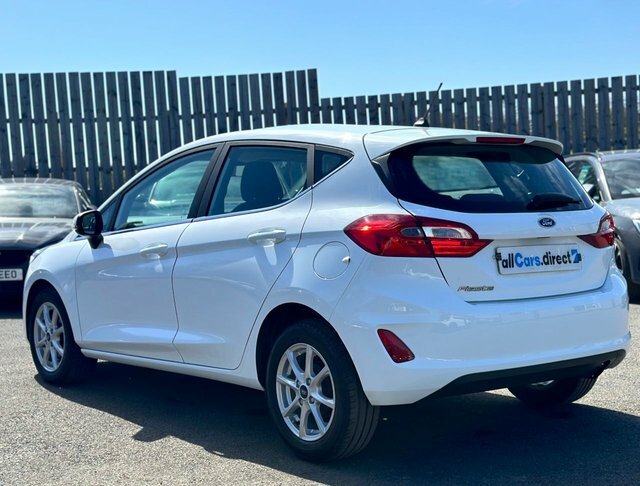 Ford Fiesta 1.0T Ecoboost Zetec YG18ZPR White #4
