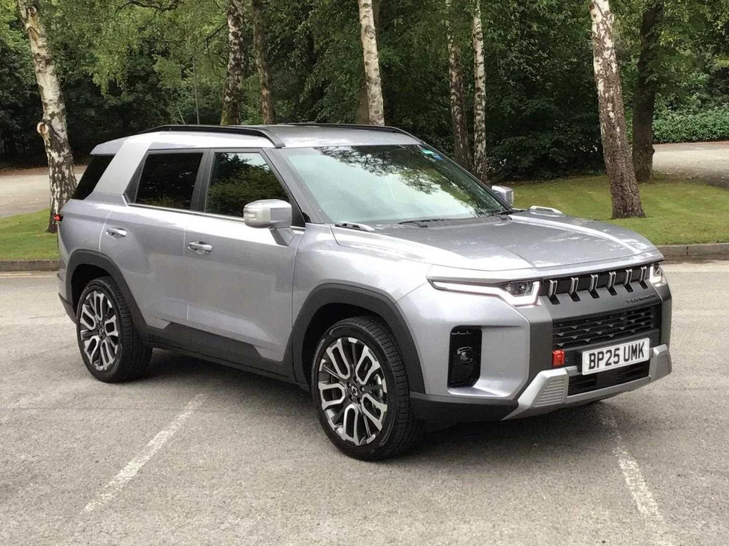 SsangYong Torres K40 Auto Grey