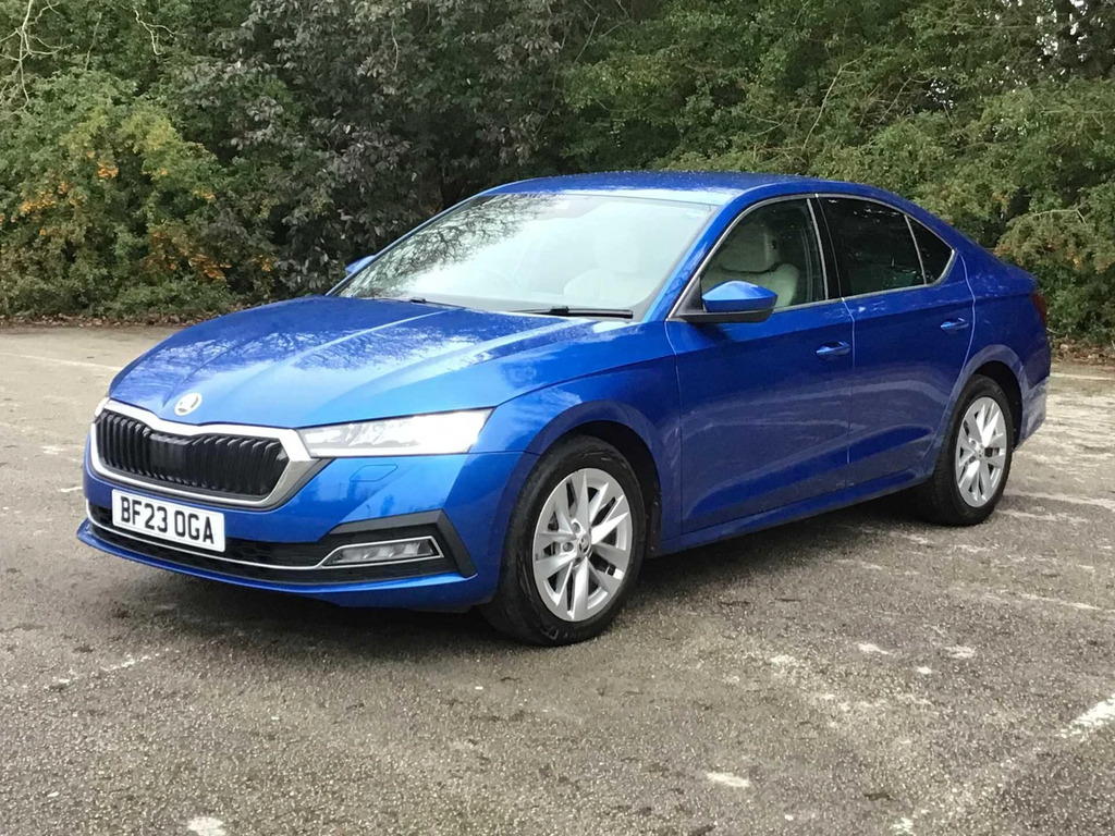 Skoda Octavia Octavia Hatch Se L 2.0 Tdi 150 Ps Dsg 2023 Blue #6