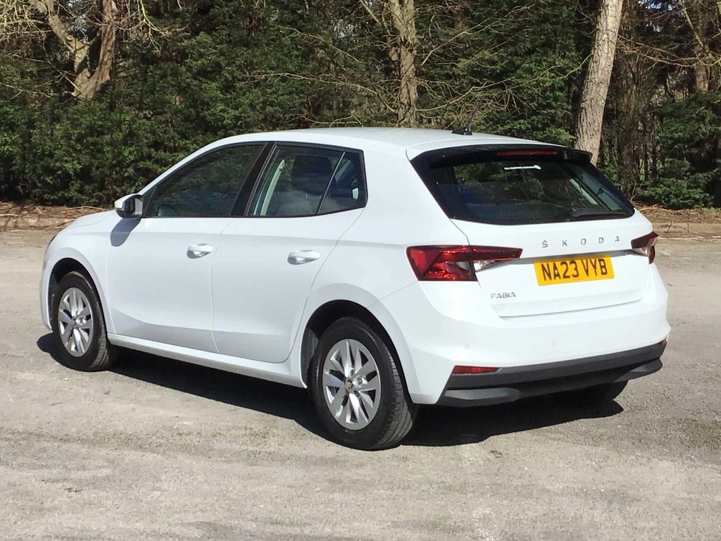 Skoda Fabia Se Comfort Mpi NA23VYB White #4