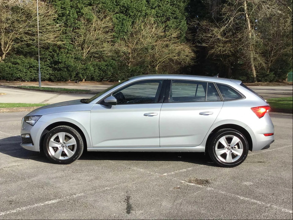 Skoda Scala Scala Se 1.0 Tsi 110 Ps 6G Man 2023 Silver #4