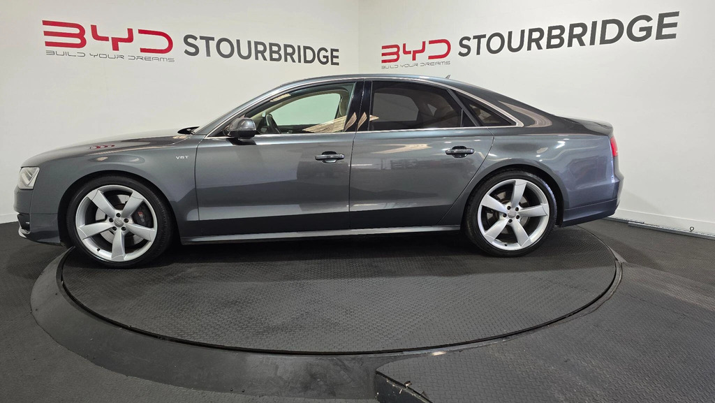 Audi S8 S8 White #9
