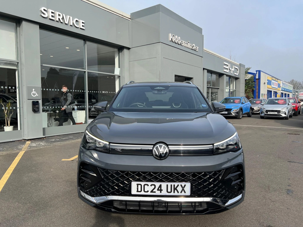 Volkswagen Tiguan 1.5 Etsi Mhev R-line Dsg Euro 6 Ss DC24UKX Grey #2