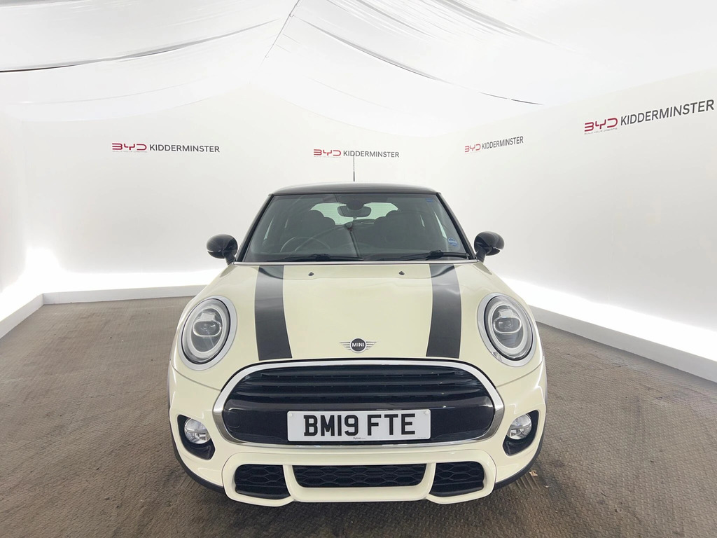 Mini Hatch 1.5 Cooper Sport Euro 6 Ss BM19FTE White #3