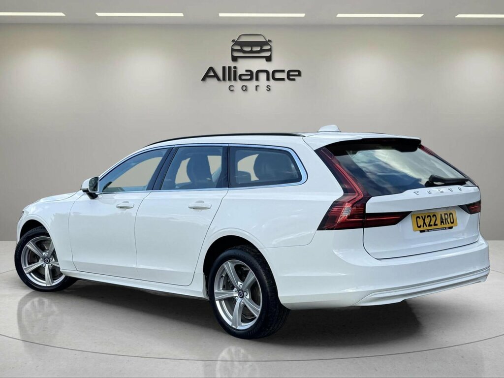 Volvo V90 2.0 B4 Mhev Momentum Estate Hybrid CX22ARO White #3