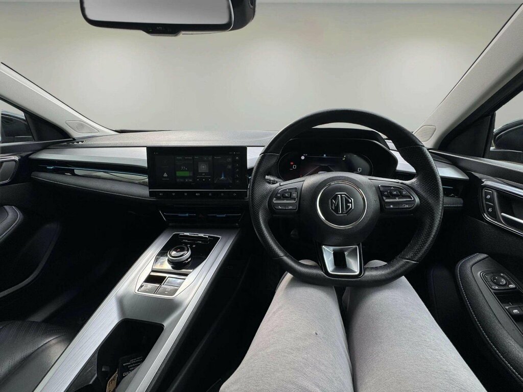 MG MG5 61.1Kwh Se Long Range Grey #40