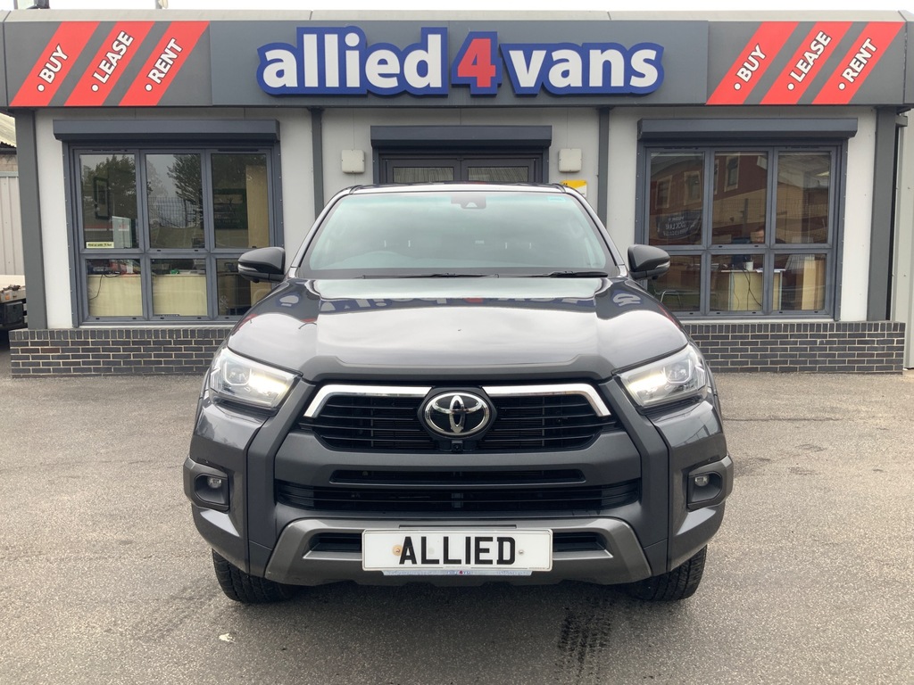 Toyota HILUX 2.8 Invincible X 4Wd Roll N Lock HF75USJ Grey #2