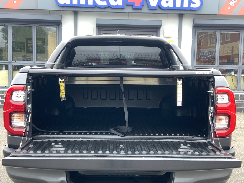 Toyota HILUX 2.8 Invincible X 4Wd Roll N Lock HF75USJ Grey #6