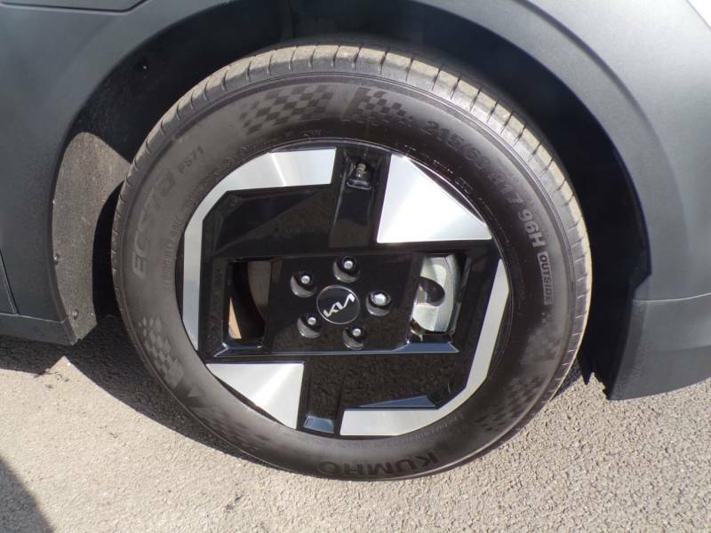 Kia EV3 148Kw Air 58.3Kwh - 2025 74 White #4