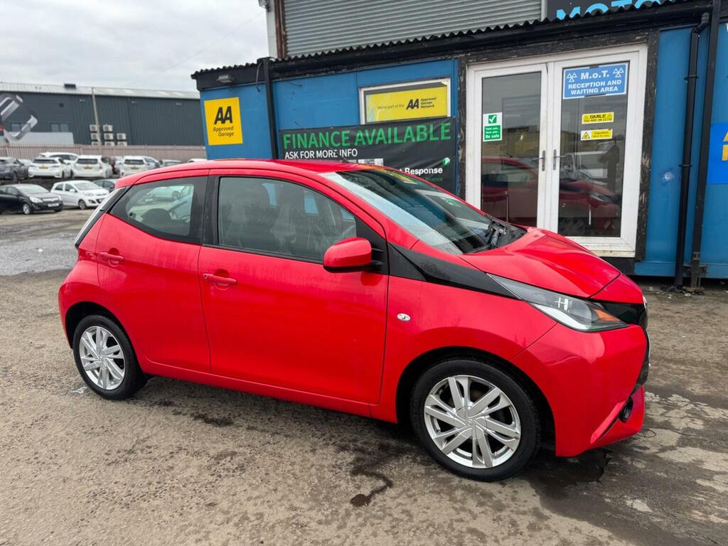 Toyota Aygo Hatchback 1.0 Vvt-i X-pression X-wave Euro 5 E SG65JXU Red #6