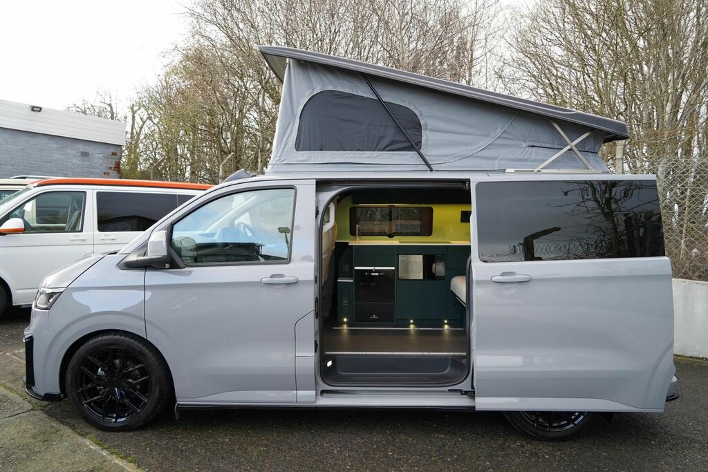 Volkswagen Campervan Swb Dsg Campervan With Tailgate, Sat Nav, Led Ligh Grey #5