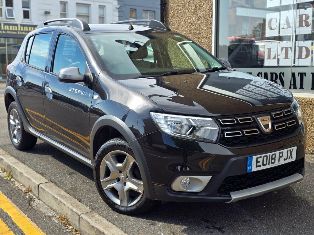 Dacia Sandero Stepway 0.9 Tce Laureate Euro 6 Ss Black #2
