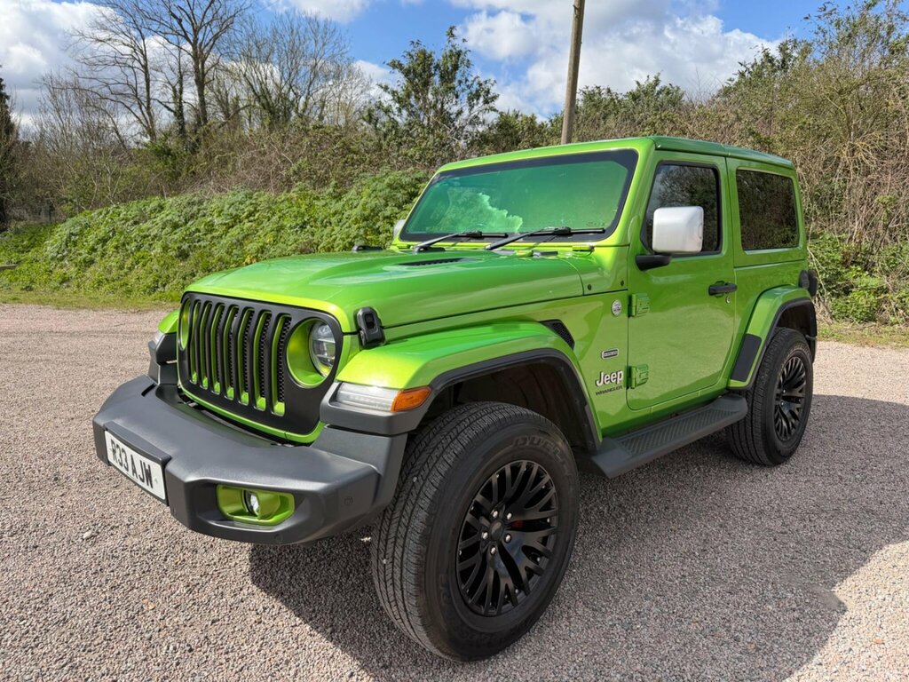 Jeep Wrangler Sahara Edition Green #11