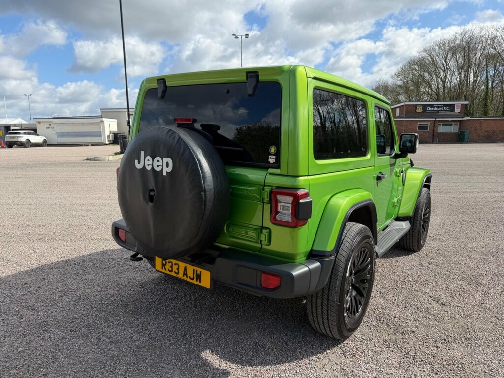 Jeep Wrangler Sahara Edition Green #16