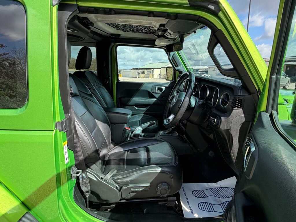 Jeep Wrangler Sahara Edition Green #22