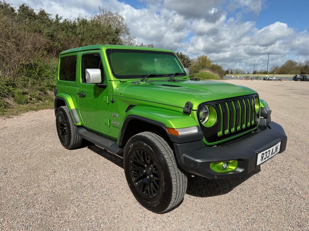 Jeep Wrangler Sahara Edition Green #19