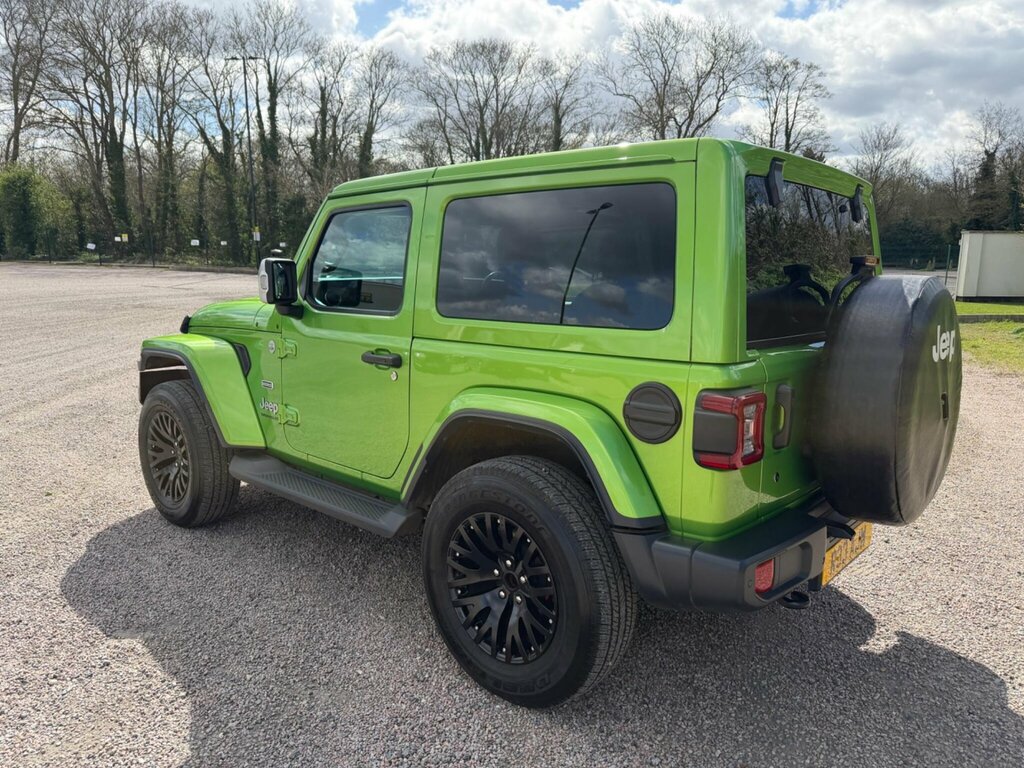 Jeep Wrangler Sahara Edition Green #13