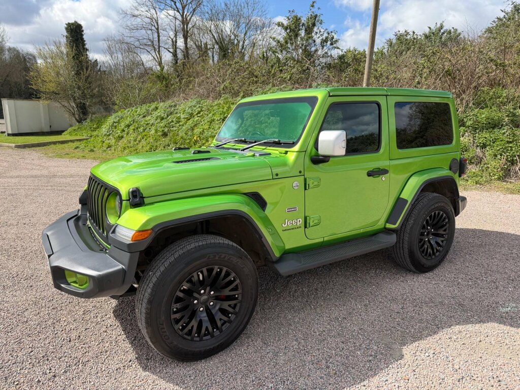 Jeep Wrangler Sahara Edition Green #12
