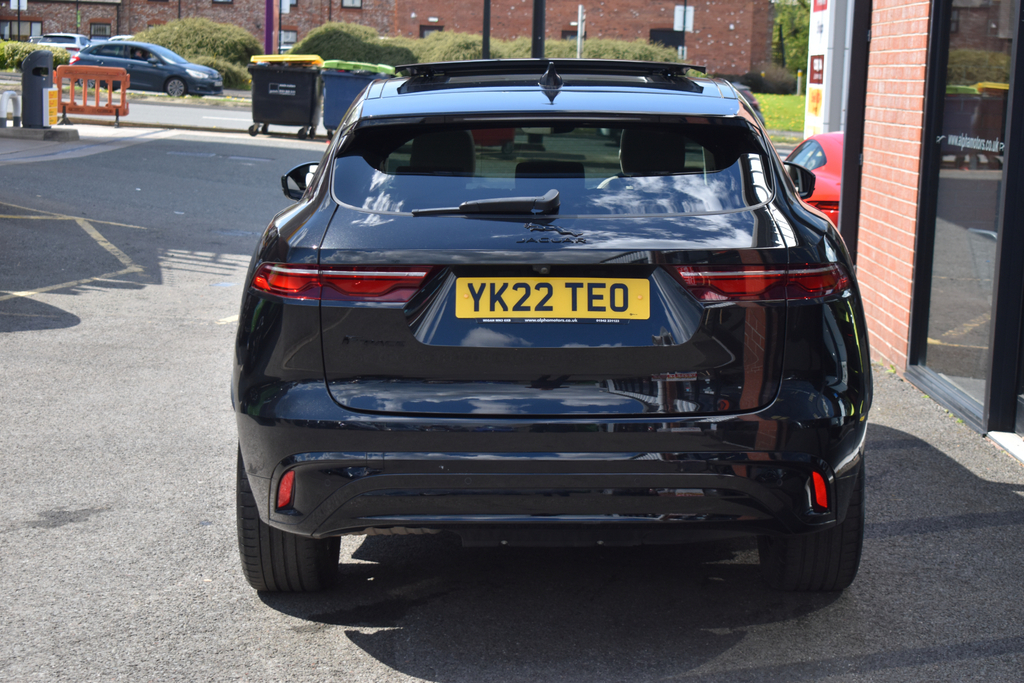 Jaguar F-Pace 2.0 D200 Mhev R-dynamic S Suv Awd YK22TEO #6