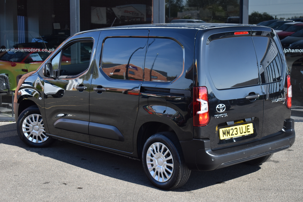 Toyota Proace City 1.5 Bluehdi Icon Short Panel Van Swb Euro 6 Ss  #2
