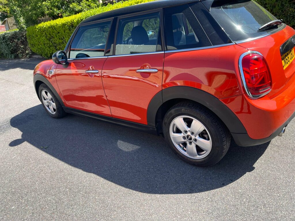 Mini Hatch 1.5 Cooper Classic Euro 6 Ss CN68UBO Orange #4