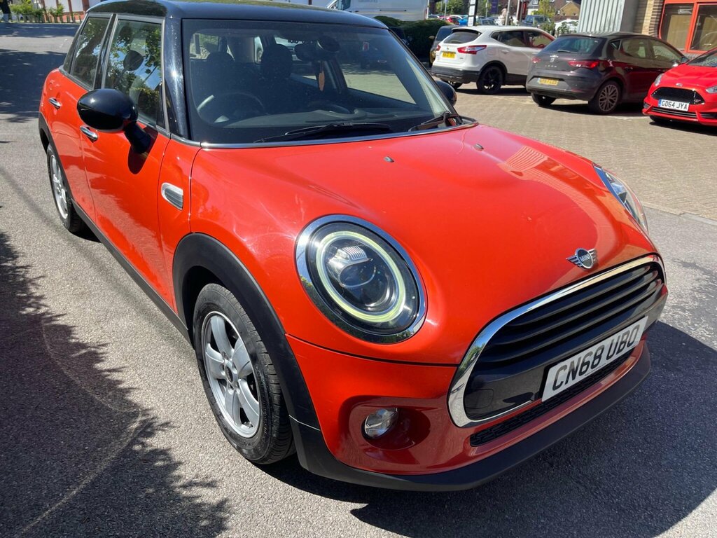 Mini Hatch 1.5 Cooper Classic Euro 6 Ss CN68UBO Orange #5