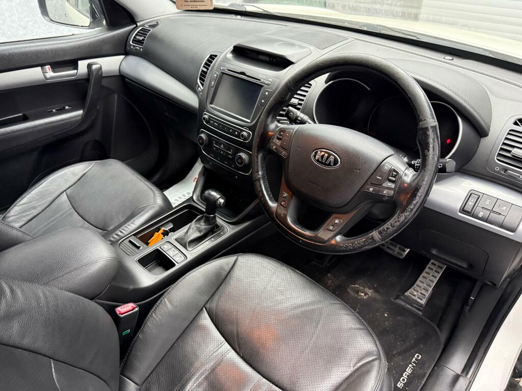 Kia Sorento 2.2 Crdi Kx-4 Awd Euro 5 White #2