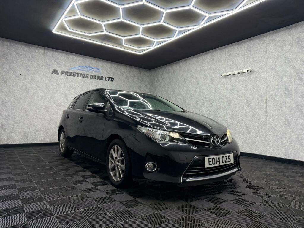 Toyota Auris 1.4 D-4d Excel Euro 5 Ss EO14OZS Black #5