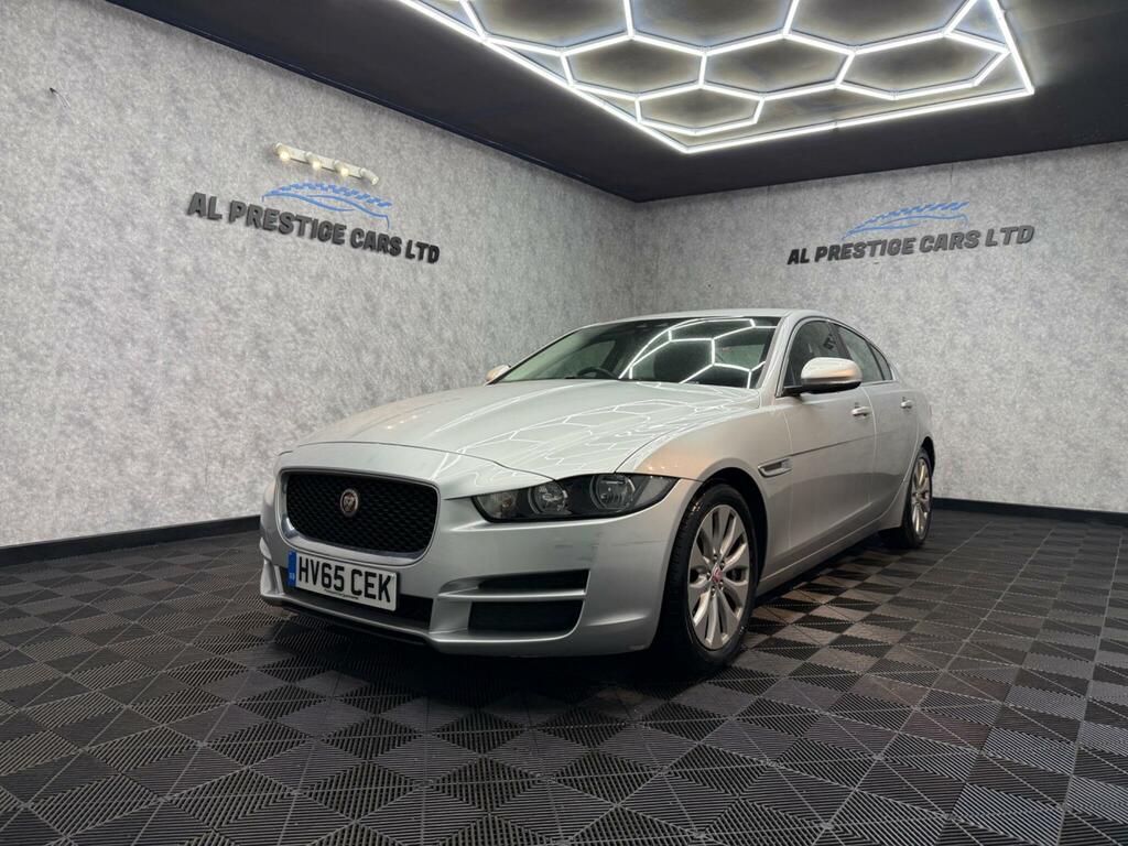 Jaguar XE 2.0D Prestige Euro 6 Ss Silver