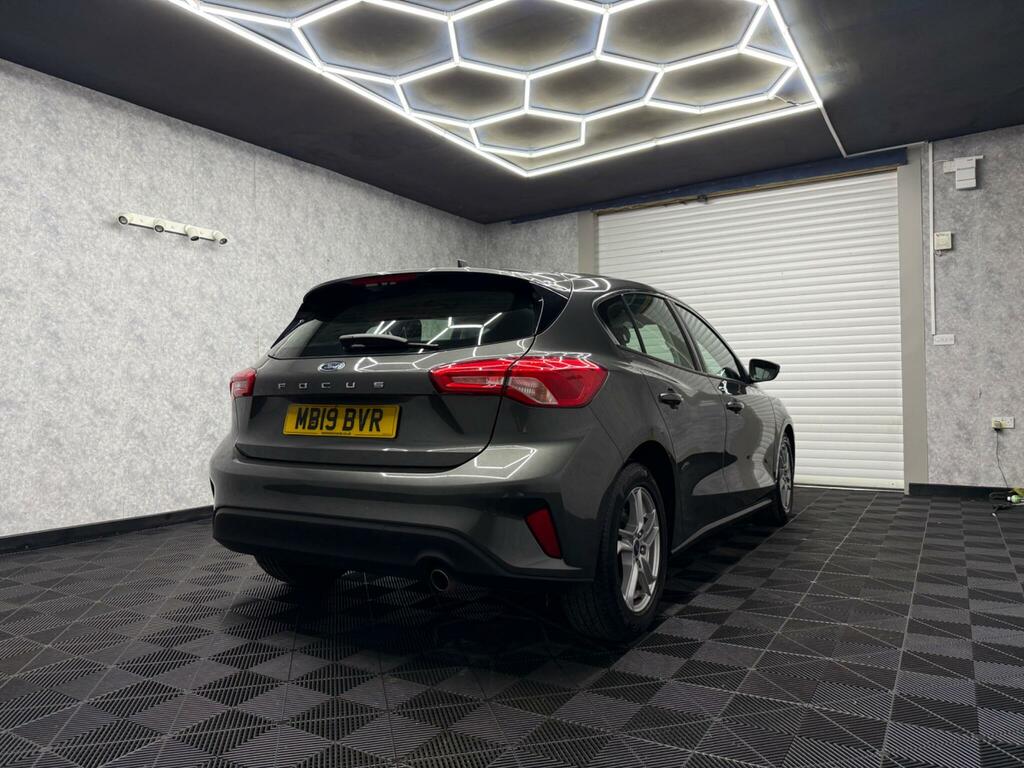Ford Focus 1.5 Ecoblue Zetec Euro 6 Ss MB19BVR Grey #4