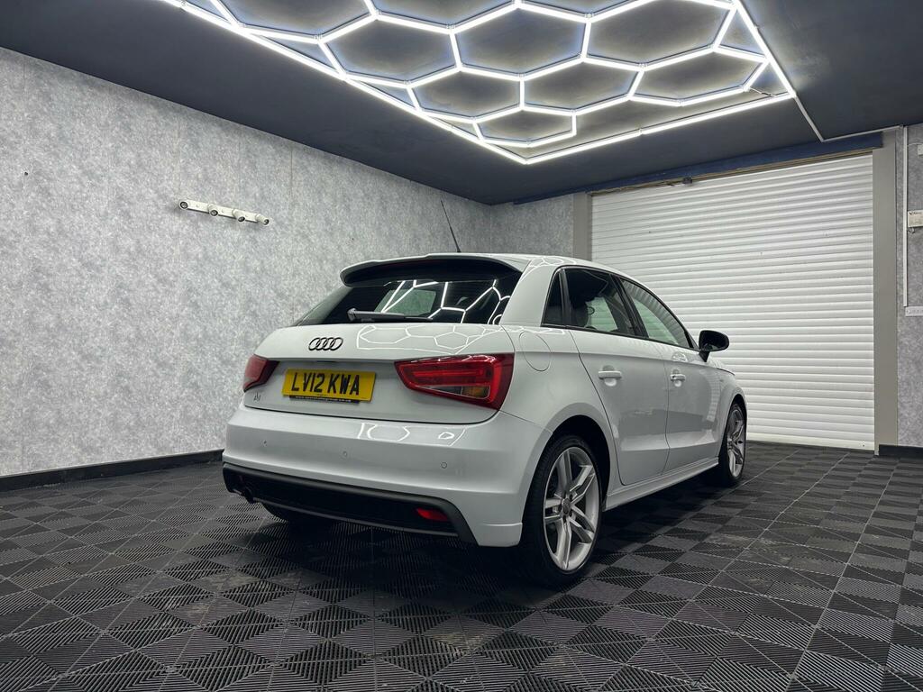 Audi A1 1.6 Tdi S Line Sportback Euro 5 Ss LV12KWA White #5
