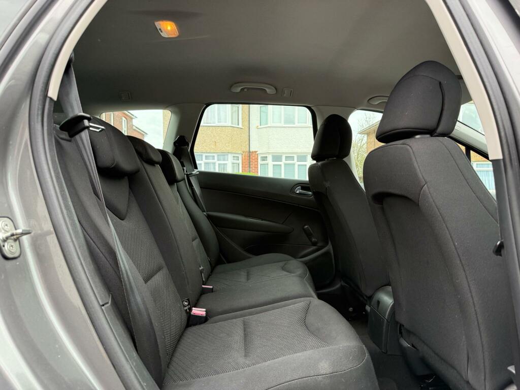 Peugeot 308 SW 1.6 Hdi Fap S YY58MZZ Grey #5