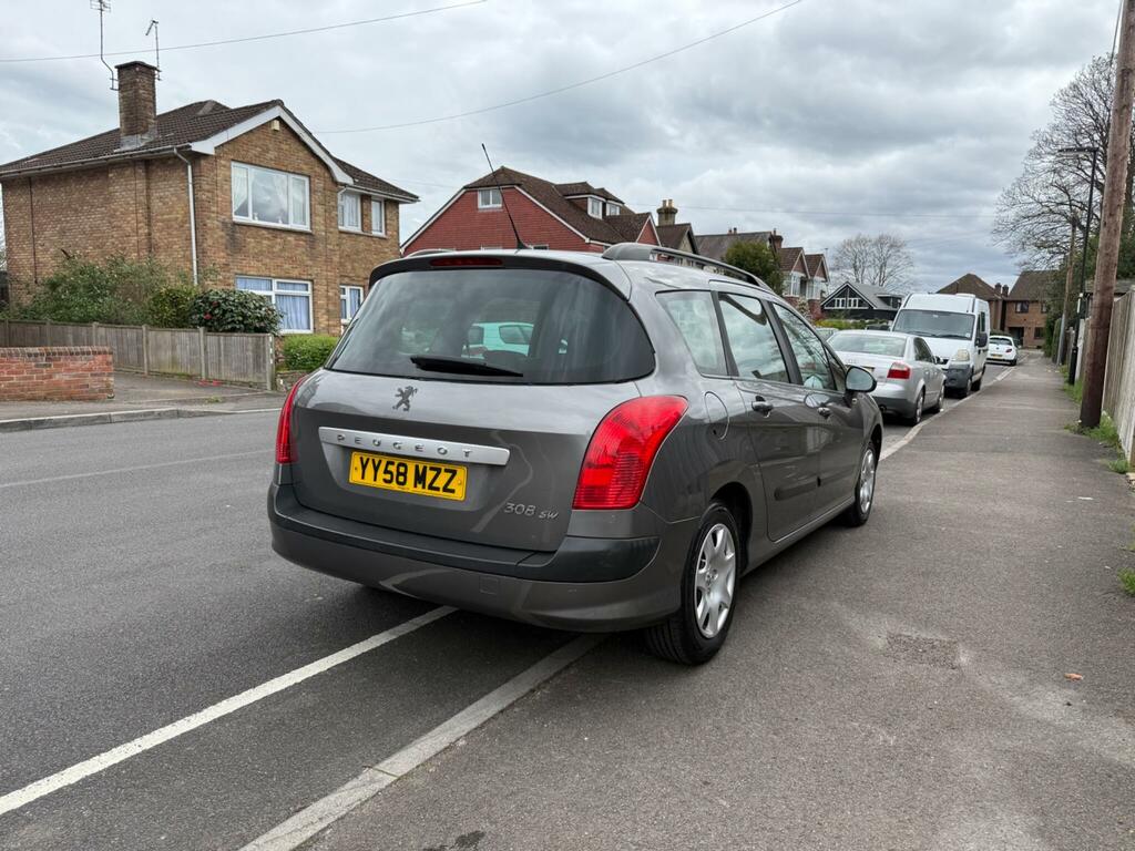 Peugeot 308 SW 1.6 Hdi Fap S YY58MZZ Grey #4