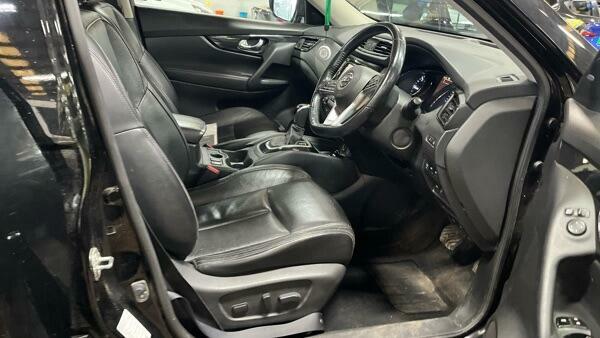 Nissan X-Trail 1.7 Dci Tekna Cvt Euro 6 Ss HY69RKF Black #2