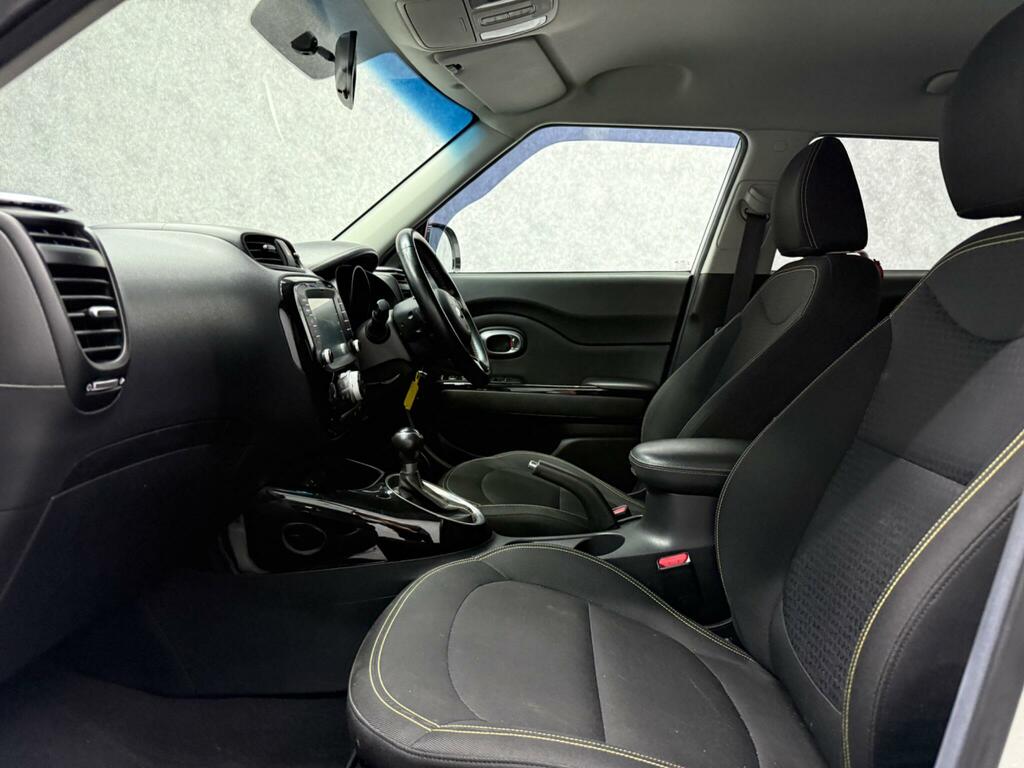 Kia Soul 1.6 Crdi Mixx Euro 5 White #3