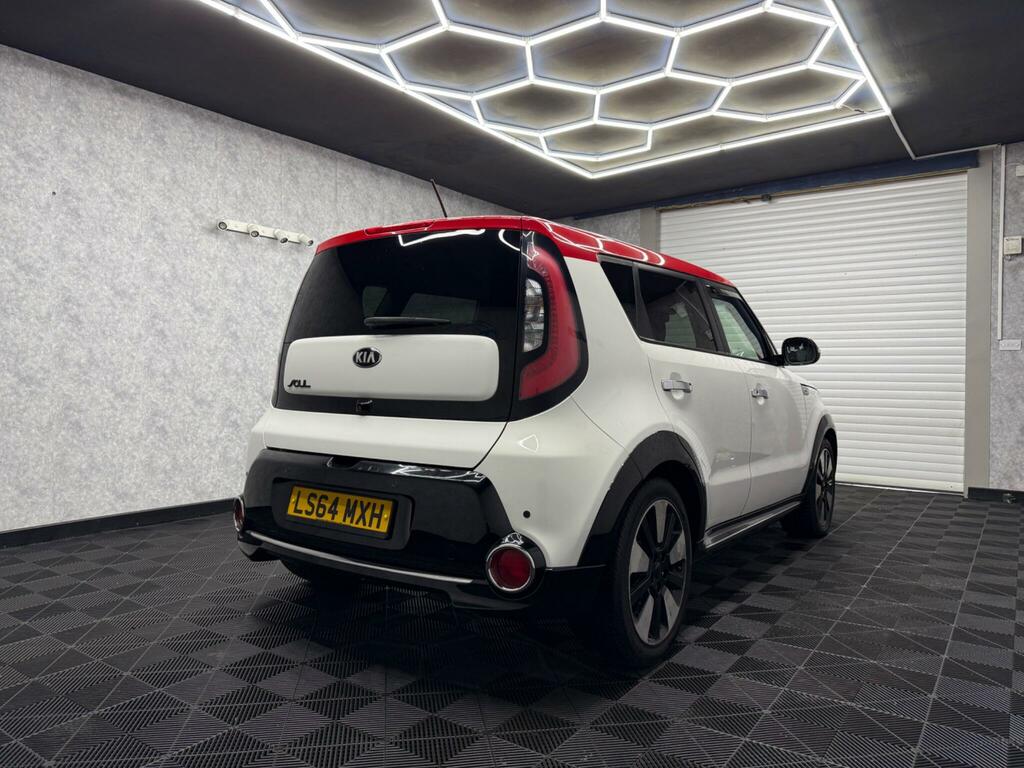 Kia Soul 1.6 Crdi Mixx Euro 5 White #4
