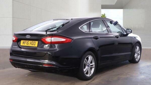 Ford Mondeo 2.0 Tdci Titanium Powershift Euro 6 Ss Black #4