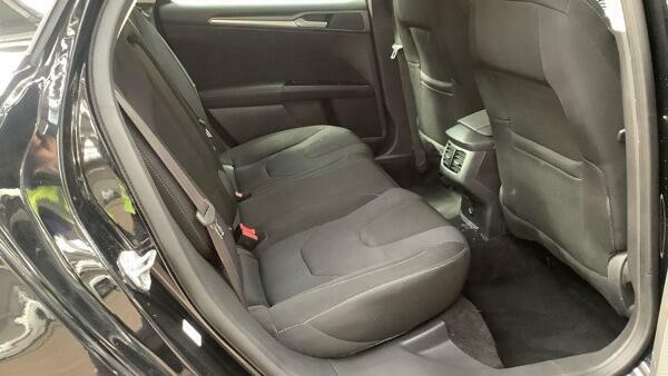 Ford Mondeo 2.0 Tdci Titanium Powershift Euro 6 Ss Black #3