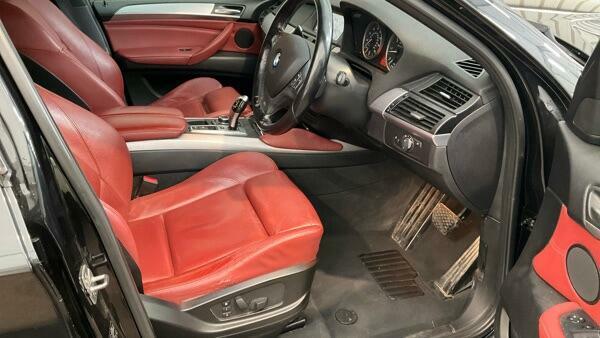 BMW X6 3.0 M50d Steptronic Xdrive Euro 5 SW62WKK Black #2