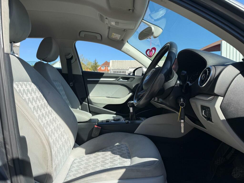 Audi A3 2.0 Tdi Se Sportback Euro 6 Ss RE15BYD Grey #5