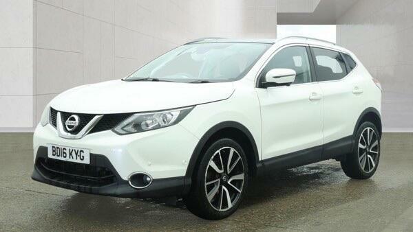 Nissan Qashqai 1.2 Dig-t Tekna Xtron 2Wd Euro 6 Ss White