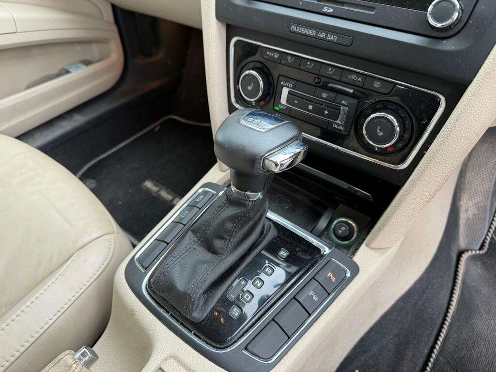 Skoda Superb 2.0 Tdi Elegance Dsg Euro 5 Beige #5