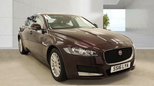 Jaguar XF 2.0D Prestige Euro 6 Ss SS16LYA Red #5